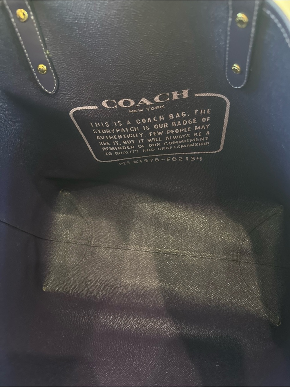 Coach #006 Purple Reversible Signature Horse & Carriage Tote - Picture 13 of 13